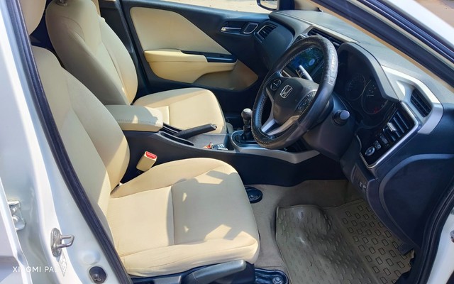 Honda City i VTEC V Second-hand 2017 Honda City i VTEC V for sale in New Delhi-12