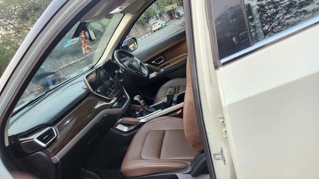 Second-hand 2021 Tata Harrier XZA AT BSVI for sale in New Delhi-18