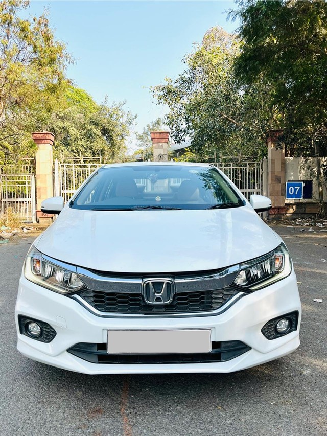Second-hand 2018 Honda City i-VTEC VX for sale in New Delhi-1