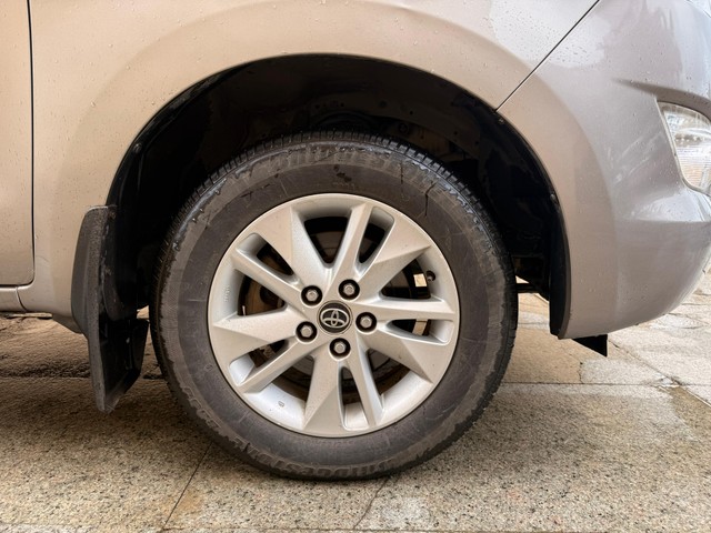 Second-hand 2016 Toyota Innova Crysta 2.4 G MT 8S BSIV for sale in Thane-6