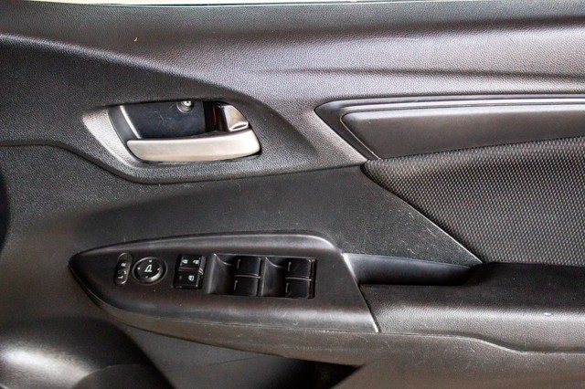 Second-hand 2017 Honda WR-V i-VTEC S for sale in Ahmedabad-8