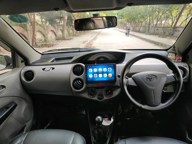 Second-hand 2011 Toyota Etios G for sale in New Delhi-4