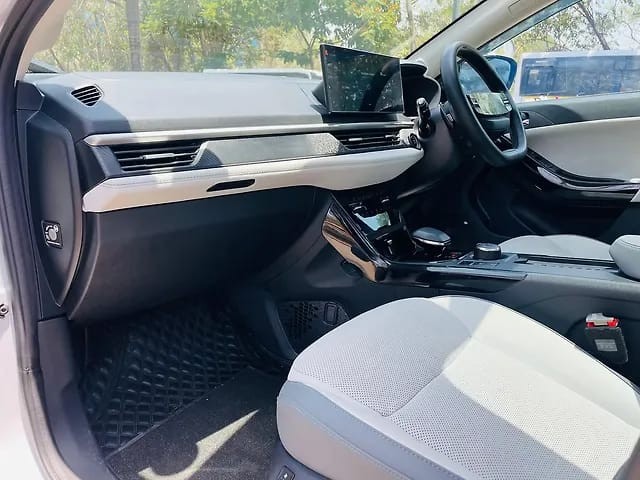 Tata Nexon EV Empowered Plus 45 - Photo 10