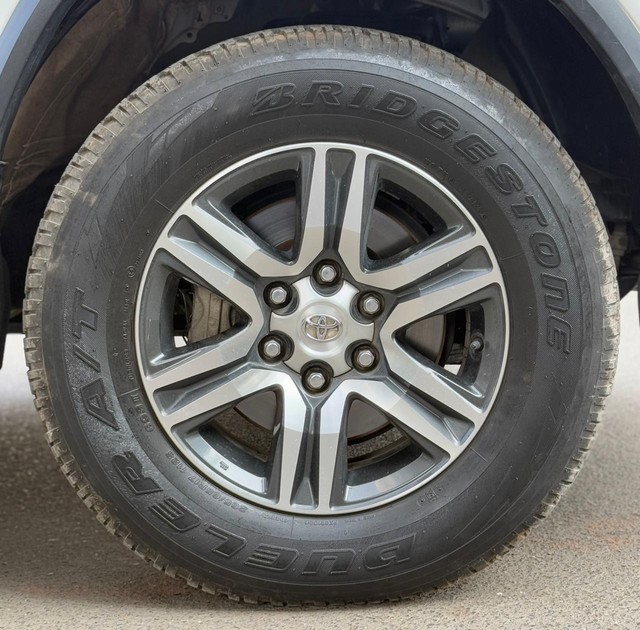 Second-hand 2023 Toyota Fortuner 4X2 Diesel AT for sale in Rajkot-8