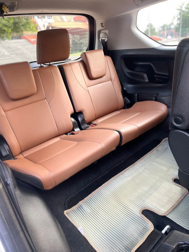 Second-hand 2018 Toyota Innova Crysta 2.7 ZX AT BSIV for sale in New Delhi-16