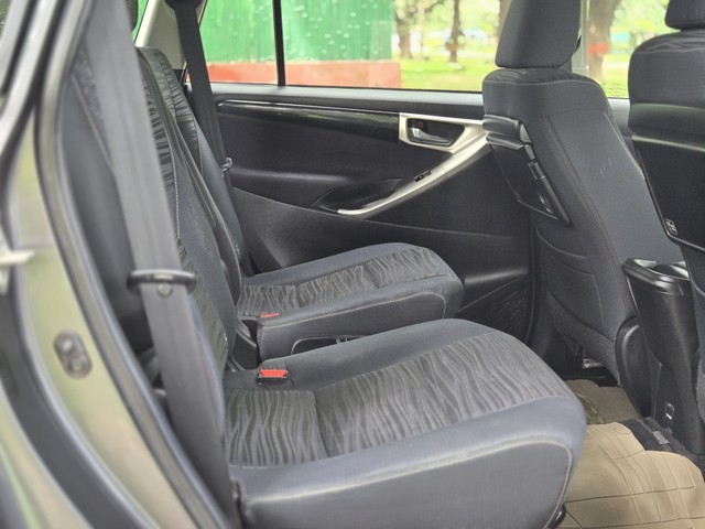 Second-hand 2019 Toyota Innova Crysta 2.7 VX MT BSIV for sale in New Delhi-8