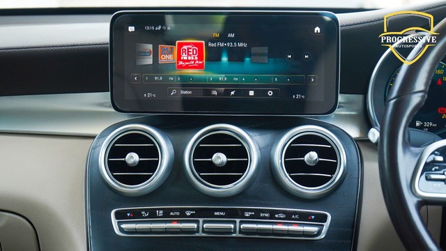 Second-hand 2023 Mercedes-Benz GLC Coupe 300d 4MATIC BSVI for sale in New Delhi-5