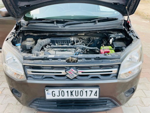 Second-hand 2019 Maruti Wagon R VXI for sale in Ahmedabad-6