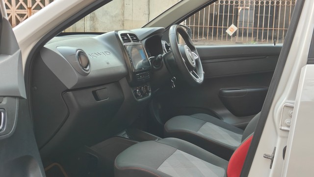 Second-hand 2019 Renault KWID 1.0 RXT Optional for sale in Thane-20