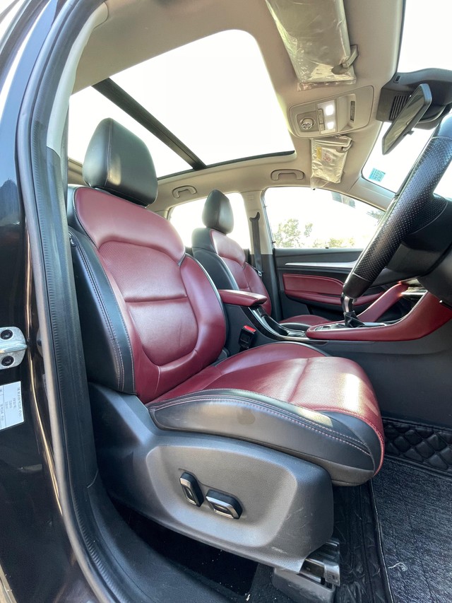 Second-hand 2022 MG Astor Savvy CVT BSVI for sale in New Delhi-6