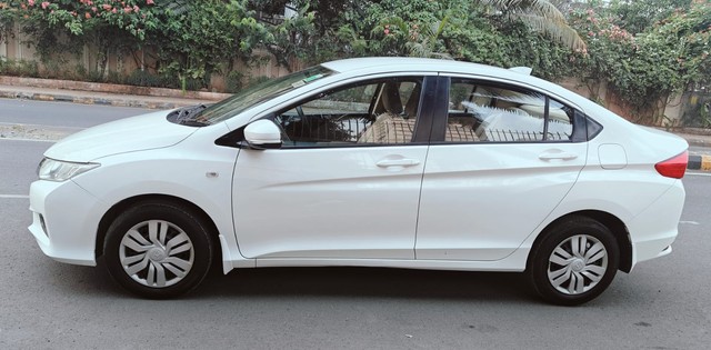 Second-hand 2016 Honda City i VTEC CVT SV for sale in Navi Mumbai-12