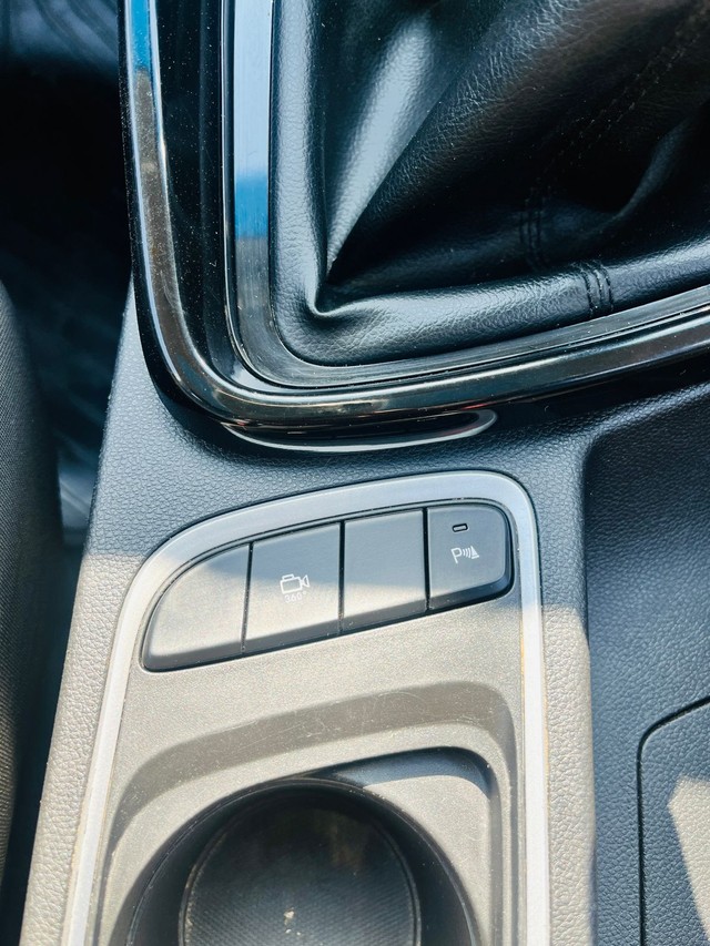 Second-hand 2019 MG Hector Sharp Diesel MT BSIV for sale in New Delhi-11