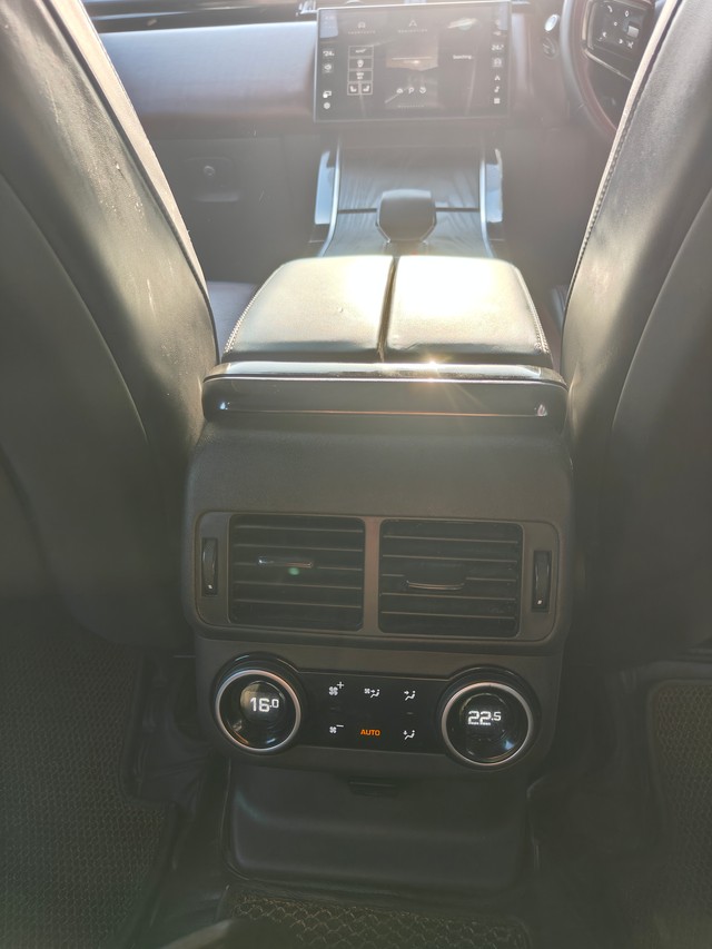 Land Rover Range Rover Velar Dynamic HSE Diesel Second-hand 2024 Land Rover Range Rover Velar Dynamic HSE Diesel for sale in Gurgaon-11