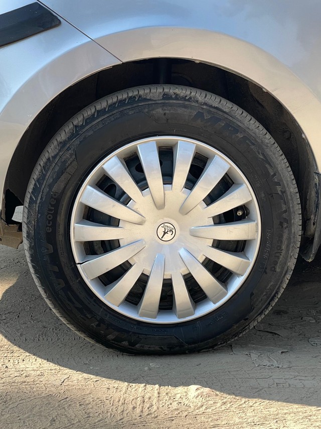 Second-hand 2015 Tata Zest Revotron 1.2T XM for sale in New Delhi-6