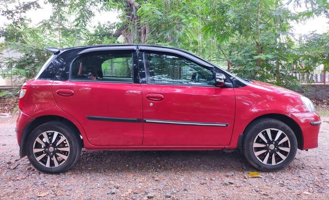 https://images10.gaadi.com/usedcar_image/AP3A.240617.008/original/44003b28-e102-4e19-b811-d153f99e2d51.jpg?imwidth=6401