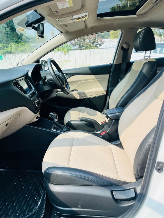 Second-hand 2018 Hyundai Verna VTVT 1.6 AT SX Option for sale in New Delhi-8