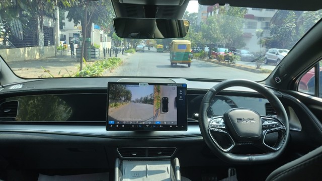 Second-hand 2025 BYD Sealion 7 Premium for sale in Bangalore-13