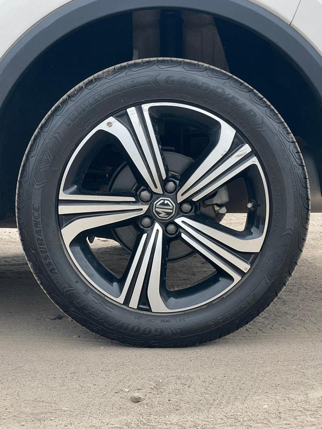 Second-hand 2023 MG Astor Sharp BSVI for sale in New Delhi-6