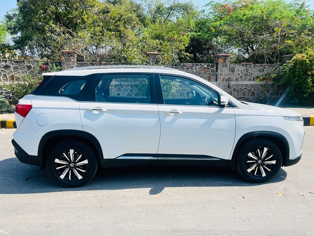 Second-hand 2019 MG Hector Sharp Diesel MT BSIV for sale in New Delhi-1