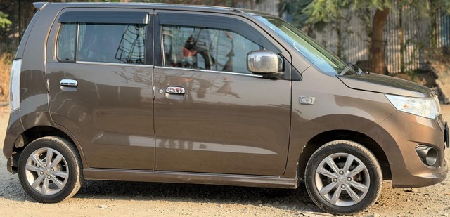 Second-hand 2017 Maruti Suzuki Wagon R VXI Plus for sale in Virar-1