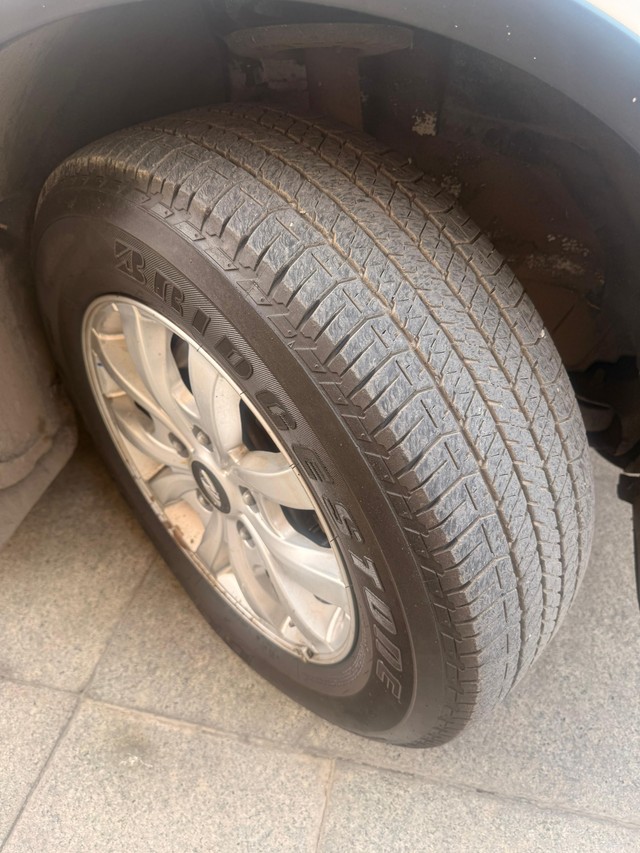 Second-hand 2018 Mahindra XUV500 AT W10 FWD for sale in Thane-8