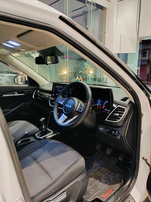 Second-hand 2022 Kia Seltos HTK Plus D for sale in Jaipur-9