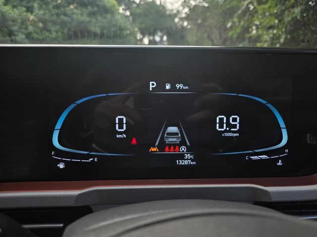 Second-hand 2024 Hyundai Creta SX Tech iVT for sale in New Delhi-9