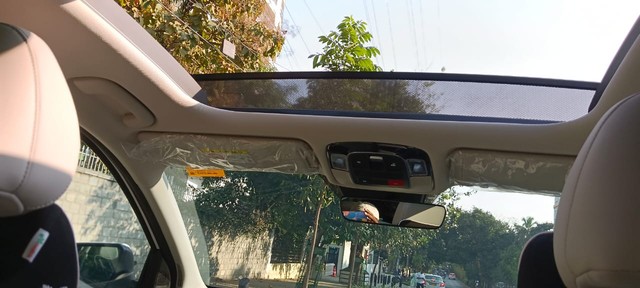 Second-hand 2025 Hyundai Tucson Signature Diesel AT for sale in Bangalore-12