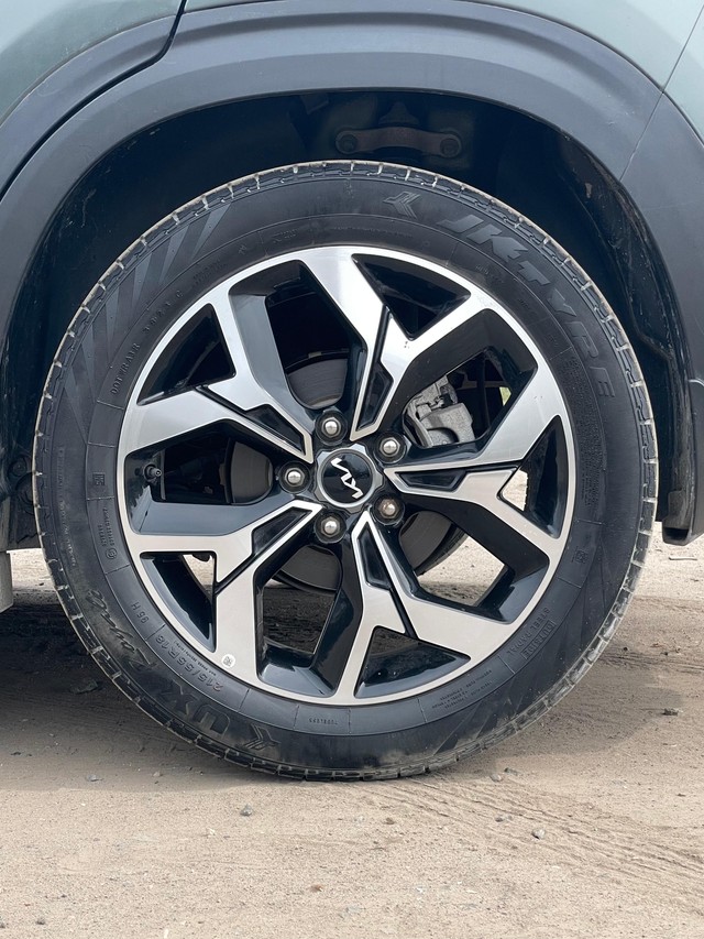 Second-hand 2023 Kia Seltos GTX Plus Turbo DCT for sale in New Delhi-7