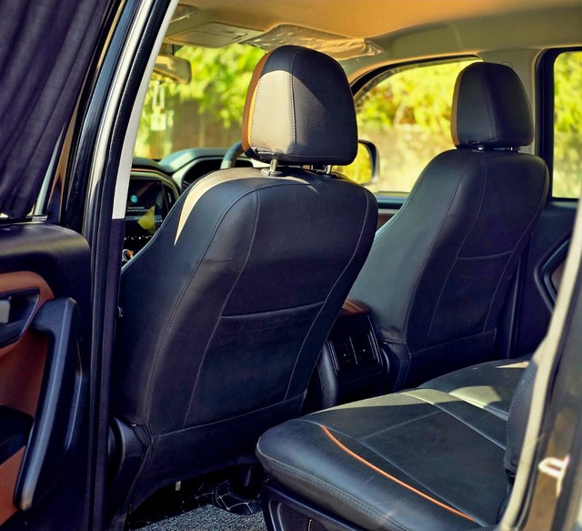 Second-hand 2023 Mahindra Scorpio S for sale in Nashik-9