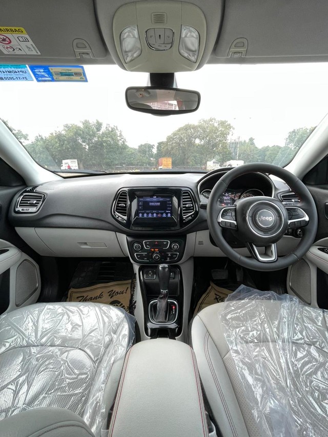 Second-hand 2017 Jeep Compass 1.4 Limited Option for sale in New Delhi-14