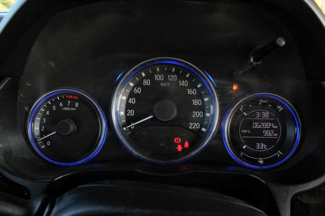 Second-hand 2014 Honda City i VTEC V for sale in Ahmedabad-7