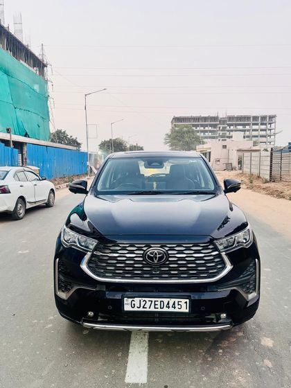 2023 Toyota Innova Hycross ZX Hybrid