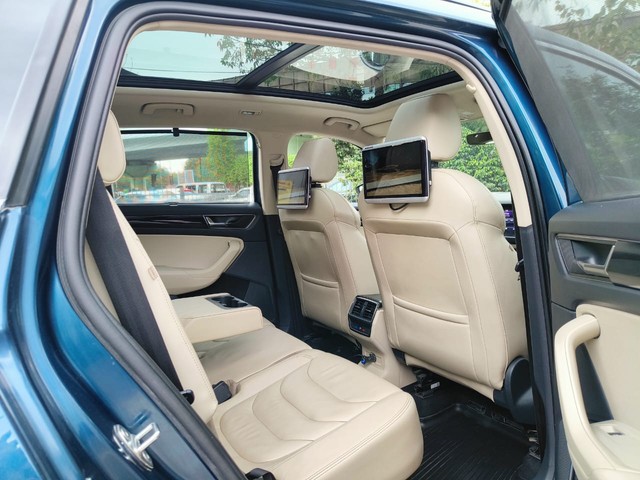 Second-hand 2018 Skoda Kodiaq 2.0 TDI Style for sale in New Delhi-9