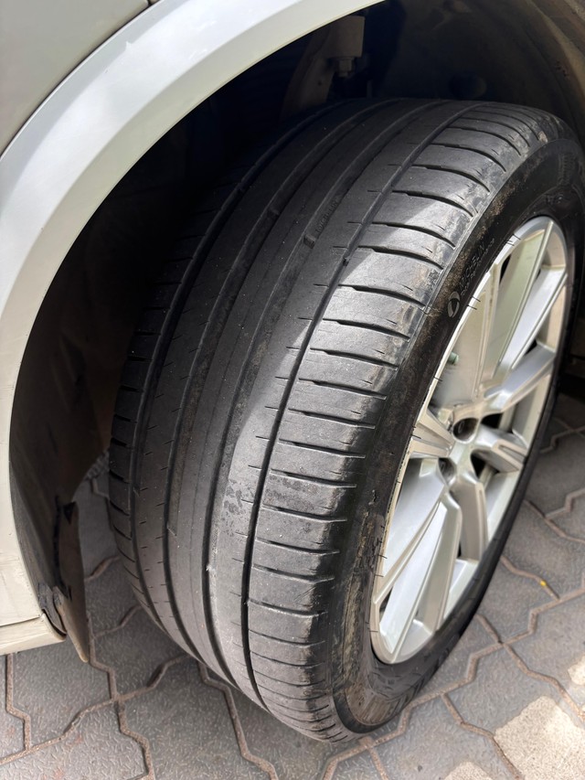 Second-hand 2017 Volvo XC90 D5 Inscription BSIV for sale in Bangalore-5