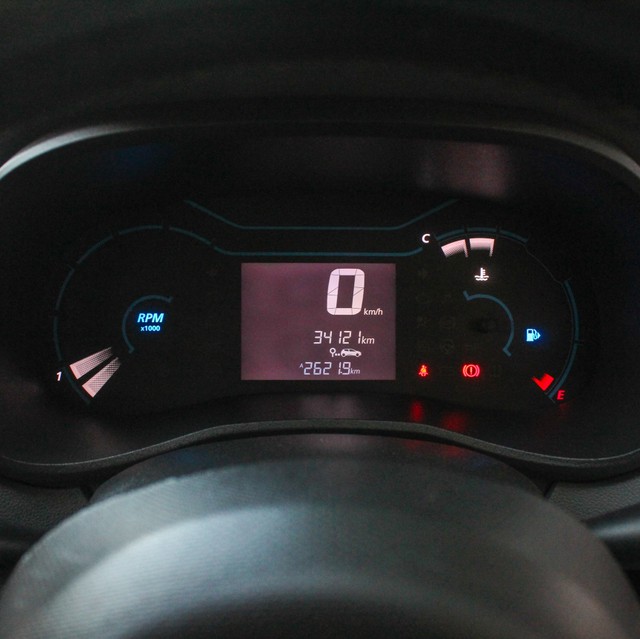 Renault KWID 1.0 RXT Opt Second-hand 2020 Renault KWID 1.0 RXT Opt for sale in Ahmedabad-10