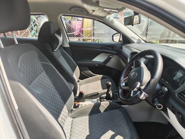 Second-hand 2023 Volkswagen Taigun 1.0 TSI Comfortline BSVI for sale in Kolkata-9