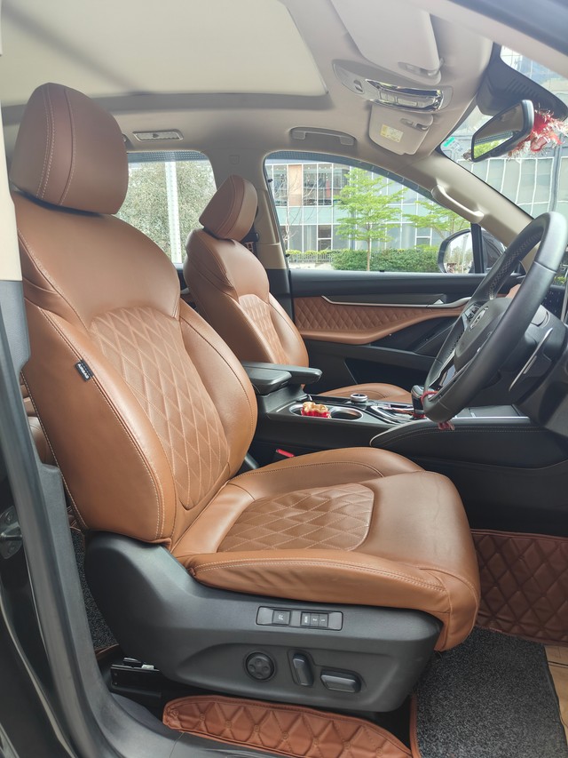 MG Gloster Savvy 4x4 7Str Second-hand 2023 MG Gloster Savvy 4x4 7Str for sale in Gurgaon-9