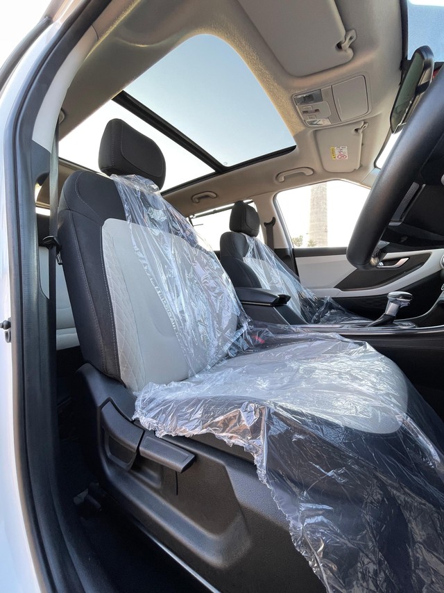 Second-hand 2023 Hyundai Creta SX IVT for sale in New Delhi-13