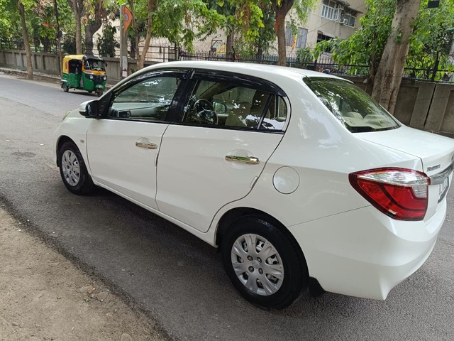 Second-hand 2017 Honda Amaze S i-VTEC for sale in New Delhi-8