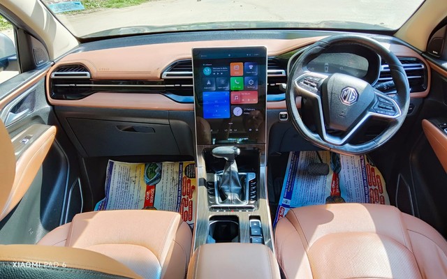 MG Hector Plus 1.5 Turbo Sharp Pro CVT 7 Str BSVI Second-hand 2023 MG Hector Plus 1.5 Turbo Sharp Pro CVT 7 Str BSVI for sale in New Delhi-6