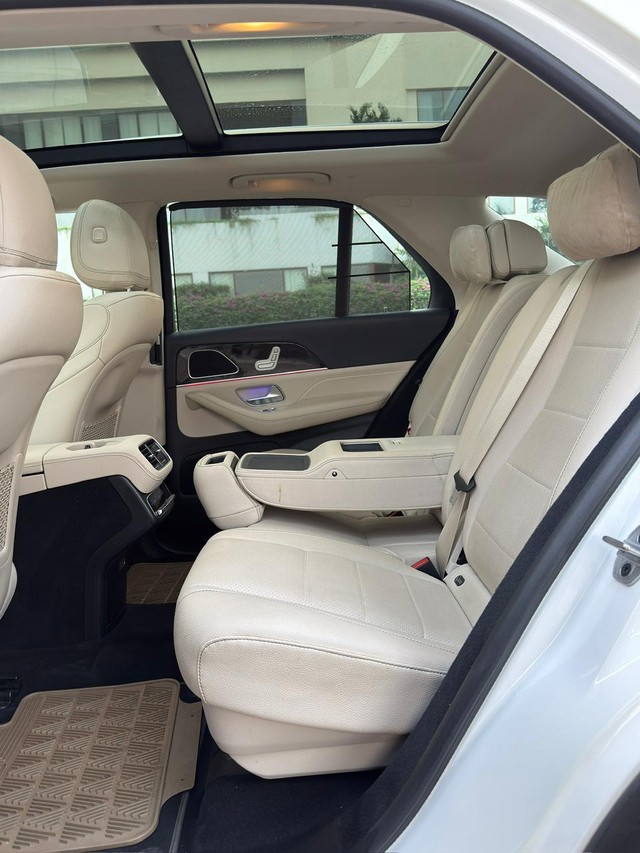 Second-hand 2022 Mercedes-Benz GLE 300d BSVI for sale in Mumbai-11