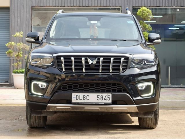 Mahindra Scorpio N Z8 Second-hand 2024 Mahindra Scorpio N Z8 for sale in New Delhi