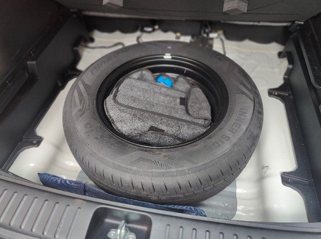 Second-hand 2024 Hyundai Creta S (O) for sale in Mumbai-3