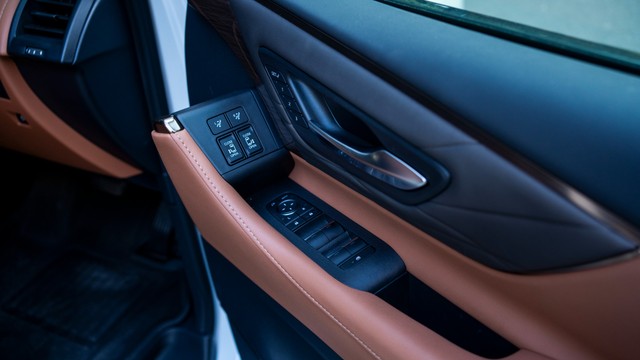 Second-hand 2025 Toyota Vellfire VIP Executive Lounge for sale in New Delhi-10