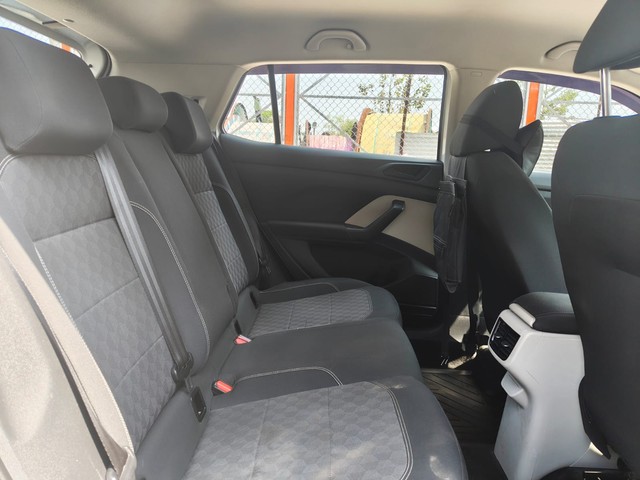 Second-hand 2023 Volkswagen Taigun 1.0 TSI Comfortline BSVI for sale in Kolkata-11