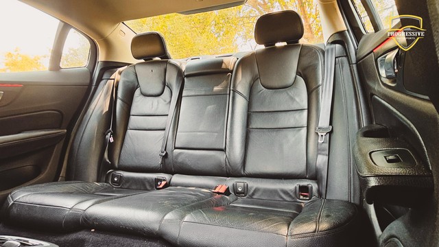 Volvo S60 T4 Inscription Second-hand 2022 Volvo S60 T4 Inscription for sale in New Delhi-4