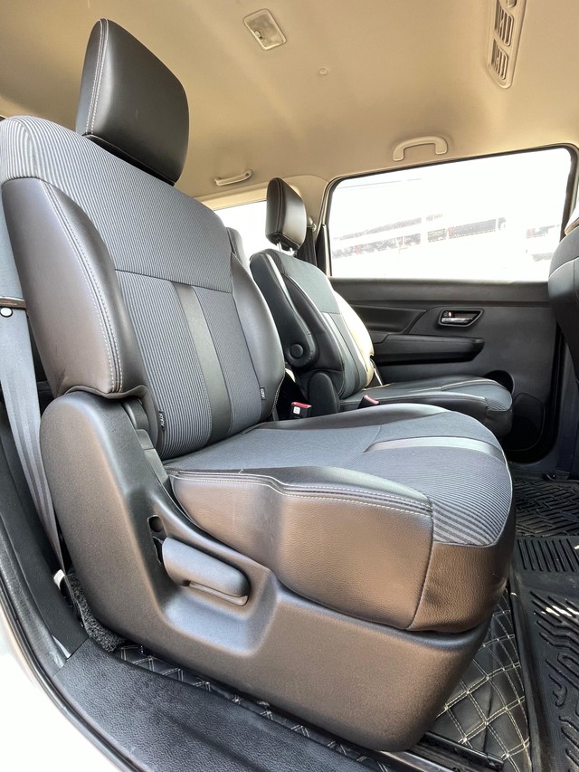 Second-hand 2021 Maruti XL6 Zeta for sale in New Delhi-16