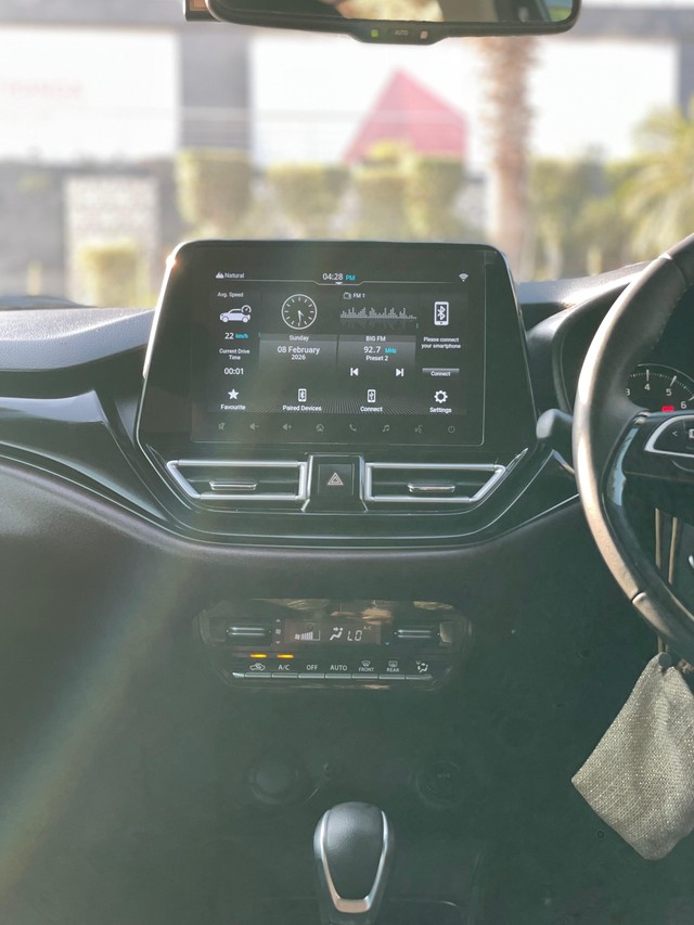 Second-hand 2024 Toyota Glanza V for sale in New Delhi-12