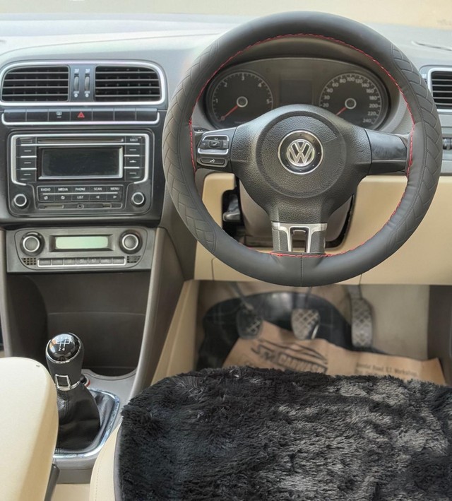 Second-hand 2013 Volkswagen Vento Diesel Highline for sale in Rajkot-6